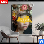 Leuchtbild Dia Like Florales Portraet Hochformat Produktvorschau mit dem Bild LIKE - Florales Porträt im Format Hochformat.