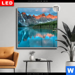 Leuchtbild Dia Moraenensee Sonnenaufgang Quadrat Produktvorschau mit dem Bild Moränensee Sonnenaufgang im Format Quadrat.