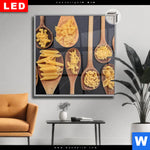 Leuchtbild Dia Pasta Auf Loeffeln Quadrat Produktvorschau mit dem Bild Pasta auf Löffeln im Format Quadrat.