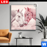 Leuchtbild Dia Pferde Harmonie In Pastell Quadrat Produktvorschau mit dem Bild Pferde - Harmonie in Pastell im Format Quadrat.