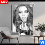 Leuchtbild Dia Schoener Mittelfinger Hochformat Produktvorschau mit dem Bild Schöner Mittelfinger im Format Hochformat.