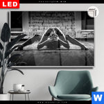 Leuchtbild Dia Schoenheit Der Frau Querformat Produktvorschau mit dem Bild Schönheit der Frau im Format Querformat.