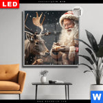 Leuchtbild Dia Weihnachtsmann Fuettert Rentier Quadrat Produktvorschau mit dem Bild Weihnachtsmann füttert Rentier im Format Quadrat.