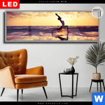 Leuchtbild Dia Yoga Am Lila Strand Panorama Produktvorschau mit dem Bild Yoga am lila Strand im Format Panorama.