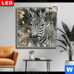 Leuchtbild Dia Zebra Eleganz In Streifen Quadrat Produktvorschau mit dem Bild Zebra - Eleganz in Streifen im Format Quadrat.