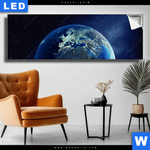 Leuchtbild Die Erde Panorama Produktvorschau mit dem Bild Die Erde im Format Panorama.