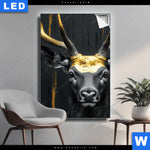 Leuchtbild Edler Hirsch In Fokus Hochformat Produktvorschau mit dem Bild Edler Hirsch in Fokus im Format Hochformat.