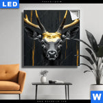 Leuchtbild Edler Hirsch In Fokus Quadrat Produktvorschau mit dem Bild Edler Hirsch in Fokus im Format Quadrat.