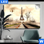 Leuchtbild Eifelturm Am Abstellgleis Querformat Produktvorschau mit dem Bild Eifelturm am Abstellgleis im Format Querformat.
