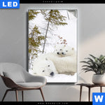 Leuchtbild Eisbaerenfamilie In Winterlicher Landschaft Hochformat Produktvorschau mit dem Bild Eisbärenfamilie in winterlicher Landschaft im Format Hochformat.