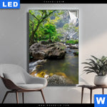 Leuchtbild Felsenbach Im Regenwald Hochformat Produktvorschau mit dem Bild Felsenbach im Regenwald im Format Hochformat.