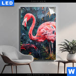 Leuchtbild Flamingo Dschungel Eleganz Hochformat Produktvorschau mit dem Bild Flamingo - Dschungel Eleganz im Format Hochformat.