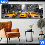 Leuchtbild Gelbe Taxis New York Panorama Produktvorschau mit dem Bild Gelbe Taxis New York im Format Panorama.