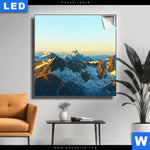 Leuchtbild Gipfel In Den Alpen Quadrat Produktvorschau mit dem Bild Gipfel in den Alpen im Format Quadrat.