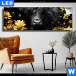 Leuchtbild Goldenes Hochlandrind Panorama Produktvorschau mit dem Bild Goldenes Hochlandrind im Format Panorama.