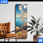 Leuchtbild Kuestenlandschaft Mit Altem Baum Schmal Produktvorschau mit dem Bild Küstenlandschaft mit altem Baum im Format Schmal.