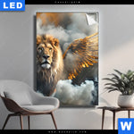 Leuchtbild Loewe Mit Goldenen Fluegeln Hochformat Produktvorschau mit dem Bild Löwe mit goldenen Flügeln im Format Hochformat.