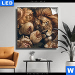 Leuchtbild Loewe Schlaeft In Blueten Quadrat Produktvorschau mit dem Bild Löwe schläft in Blüten im Format Quadrat.