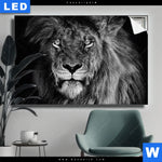 Leuchtbild Loewe Schwarzweiss Querformat Produktvorschau mit dem Bild Löwe Schwarzweiß im Format Querformat.