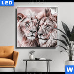 Leuchtbild Loewen Harmonie In Pastell Quadrat Produktvorschau mit dem Bild Löwen - Harmonie in Pastell im Format Quadrat.