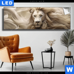 Leuchtbild Loewenkopf Mit Weisser Maehne Panorama Produktvorschau mit dem Bild Löwenkopf mit weißer Mähne im Format Panorama.