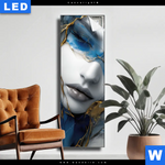 Leuchtbild Mona Zerbrechliche Eleganz Schmal Produktvorschau mit dem Bild Mona - Zerbrechliche Eleganz im Format Schmal.