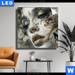 Leuchtbild Paola Portraet Mit Schmetterlingen Quadrat Produktvorschau mit dem Bild Paola - Porträt mit Schmetterlingen im Format Quadrat.