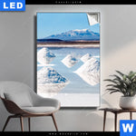 Leuchtbild Salzlandschaft In Den Anden Hochformat Produktvorschau mit dem Bild Salzlandschaft in den Anden im Format Hochformat.