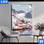 Leuchtbild Skandinavisches Dorf Im Schnee Hochformat Produktvorschau mit dem Bild Skandinavisches Dorf im Schnee im Format Hochformat.