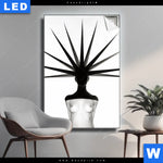 Leuchtbild Sonnengoettin Hochformat Produktvorschau mit dem Bild Sonnengöttin im Format Hochformat.