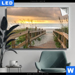 Leuchtbild Sonnenuntergang Am Strandweg Querformat Produktvorschau mit dem Bild Sonnenuntergang am Strandweg im Format Querformat.