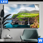 Leuchtbild Steilkueste Am Meer Querformat Produktvorschau mit dem Bild Steilküste am Meer im Format Querformat.