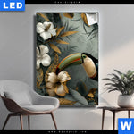 Leuchtbild Tukan Im Goldenen Regenwald Hochformat Produktvorschau mit dem Bild Tukan im goldenen Regenwald im Format Hochformat.