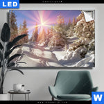 Leuchtbild Verschneiter Wald Querformat Produktvorschau mit dem Bild Verschneiter Wald im Format Querformat.