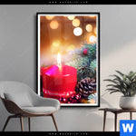 Poster Adventskerze Mit Weihnachtsschmuck Hochformat Produktvorschau mit dem Bild Adventskerze mit Weihnachtsschmuck im Format Hochformat.