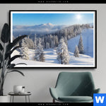 Poster Berge Und Waelder In Schnee Querformat Produktvorschau mit dem Bild Berge und Wälder in Schnee im Format Querformat.