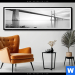 Poster Bruecke Am Weiten Meer Panorama Produktvorschau mit dem Bild Brücke am weiten Meer im Format Panorama.