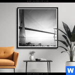 Poster Bruecke Am Weiten Meer Quadrat Produktvorschau mit dem Bild Brücke am weiten Meer im Format Quadrat.
