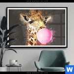 Poster Bubble Gum Giraffe Querformat Produktvorschau mit dem Bild Bubble Gum Giraffe im Format Querformat.