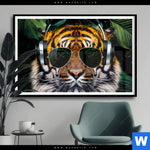 Poster Cooler Tiger Querformat Produktvorschau mit dem Bild Cooler Tiger im Format Querformat.