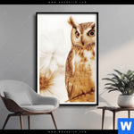 Poster Federkleid Trifft Bluetenpracht Hochformat Produktvorschau mit dem Bild Federkleid trifft Blütenpracht im Format Hochformat.