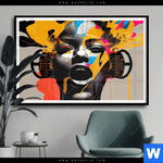 Poster Frau Mit Kopfhoerern Querformat Produktvorschau mit dem Bild Frau mit Kopfhörern im Format Querformat.