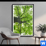 Poster Imposanter Baum Hochformat Produktvorschau mit dem Bild Imposanter Baum im Format Hochformat.
