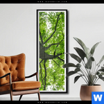 Poster Imposanter Baum Schmal Produktvorschau mit dem Bild Imposanter Baum im Format Schmal.