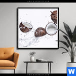 Poster Kokosnuesse Mit Wasserspritzer Quadrat Produktvorschau mit dem Bild Kokosnüsse mit Wasserspritzer im Format Quadrat.