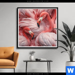 Poster Kuschelnde Flamingos Quadrat Produktvorschau mit dem Bild Kuschelnde Flamingos im Format Quadrat.
