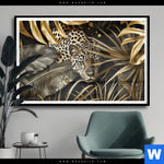 Poster Leopard In Goldener Tarnung Querformat Produktvorschau mit dem Bild Leopard in goldener Tarnung im Format Querformat.