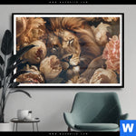 Poster Loewe Schlaeft In Blueten Querformat Produktvorschau mit dem Bild Löwe schläft in Blüten im Format Querformat.