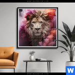 Poster Loewengesicht In Buntem Rauch Quadrat Produktvorschau mit dem Bild Löwengesicht in buntem Rauch im Format Quadrat.