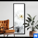 Poster Luftige Bluetenstille Schmal Produktvorschau mit dem Bild Luftige Blütenstille im Format Schmal.